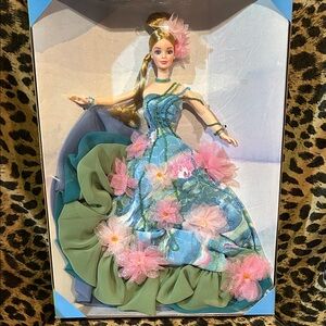Water Lily Barbie Claude Monet limited edition